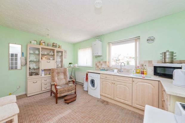 Kitchen/Breakfast Rm
