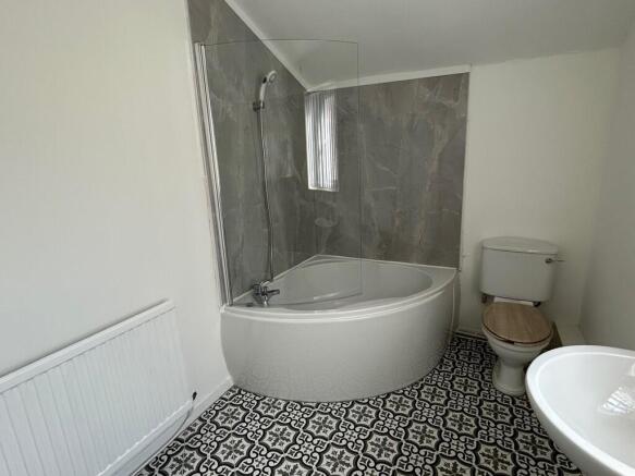 Bathroom1