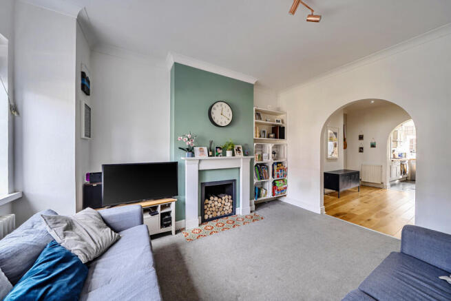 1417563-10-699da2...