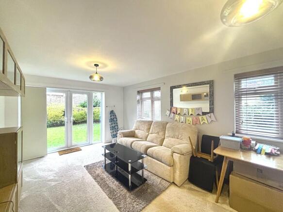 Living/Dining are...