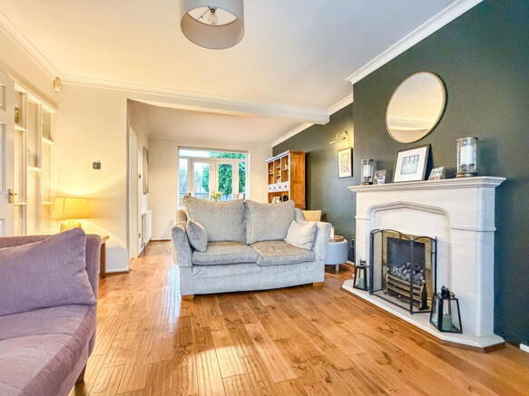 3 bed Semi-Detached for sale Image 7