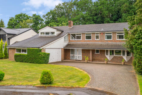 Howards Thicket, Gerrards Cross, Buckinghamshire, SL9