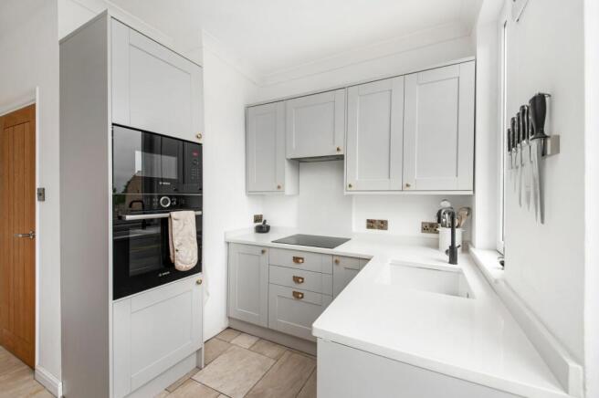 OPEN-PLAN DINING KITCHEN