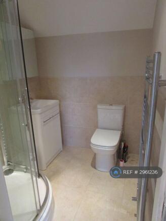 2nd Floor Bathroom