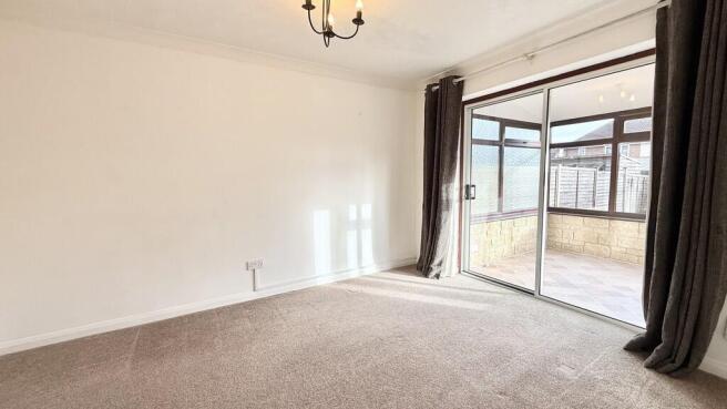 Wedmore Close, Frome photo 4