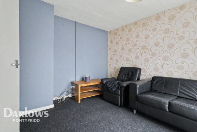 Garth Avenue, Pontypridd photo 5