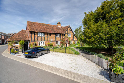 Bedford House, Toddington, Bedfordshire LU5