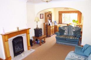 lounge pic 1