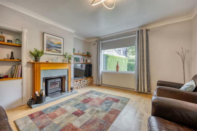 10_CROSSHOUSE_RD_CAMPSIE_GLEN_011.JPEG