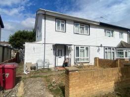 17, Frenchum Gardens, Slough SL1 5EE