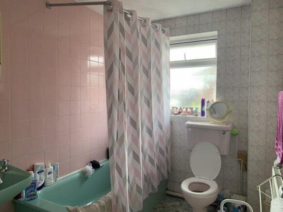 Photo 9