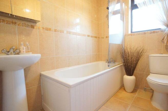 FAMILY BATHROOM.