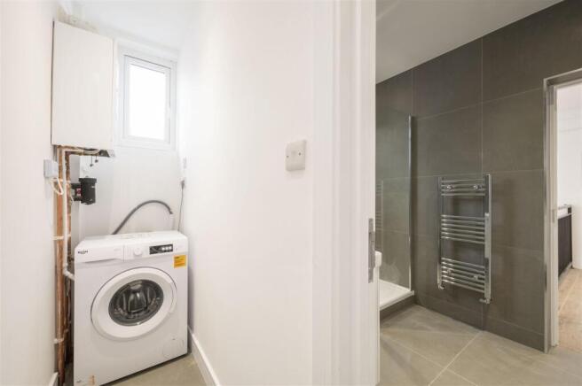 Flat 3, 80 Durham Road,16.jpg