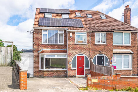 Enfield Crescent, York, YO24