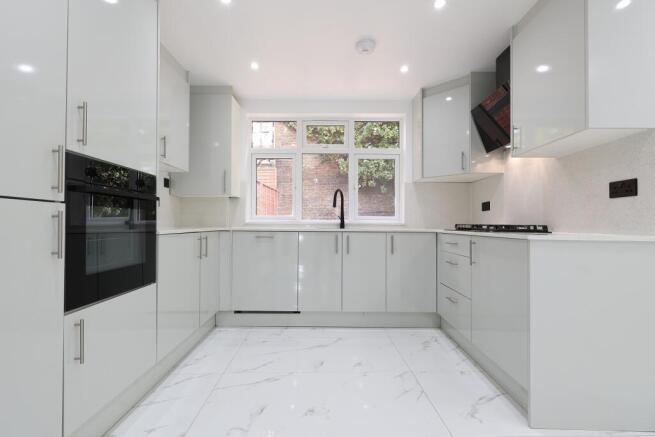Open Plan Kitchen - Living Room