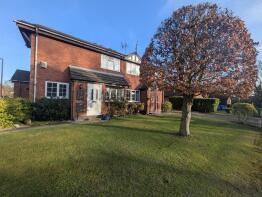 37, Trinity Gardens, Woodsmoor, Stockport SK3 8TL