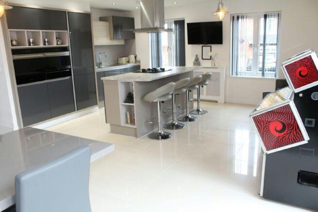 Fitted Dining Kitche
