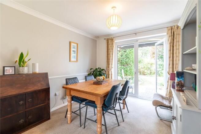 Davies Drive, Devizes, Wiltshire, SN10 photo 4