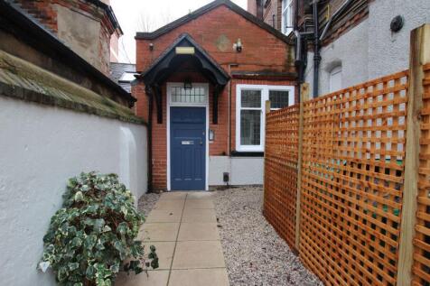 Cavendish Crescent South, The Park Nottingham, NG7