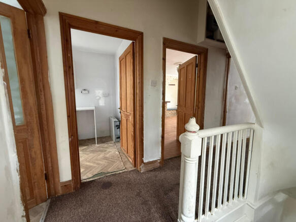 3 Bedroom Flat to Rent, High Street, West Bromwic