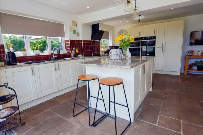 Kitchen 2