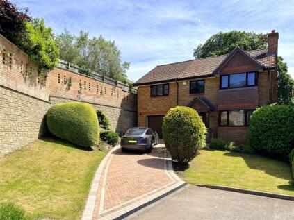 Warleigh Crescent, Derriford, Plymouth