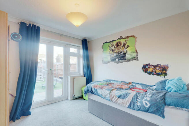 Photo 8