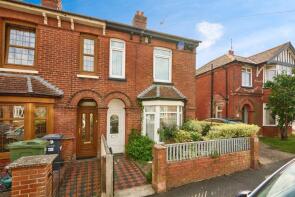 77, Medina Avenue, Newport PO30 1HG