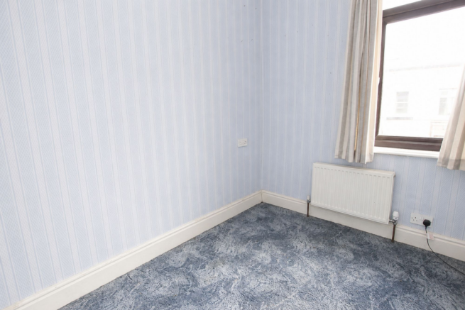 4 bed Terraced for sale Image 8