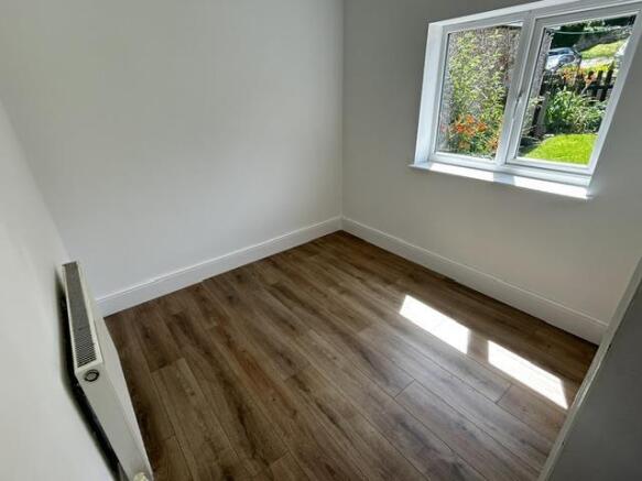 2 bed Semi-Detached for sale Image 6