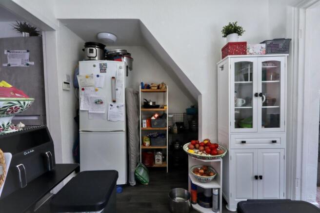 2 bed Terraced for sale Image 6