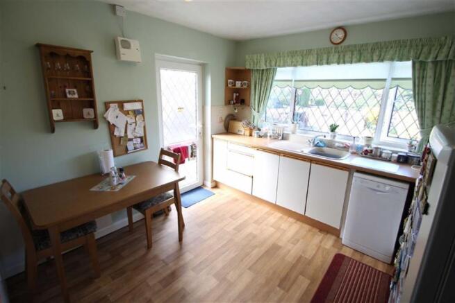 Kitchen / Breakfast 