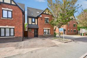 56, Fibbersley, Willenhall WV13 3AD