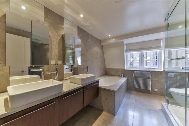 Bathroom W8