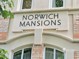 29, Norwich Mansions, Norwich Avenue West, Bournemouth BH2 6AL