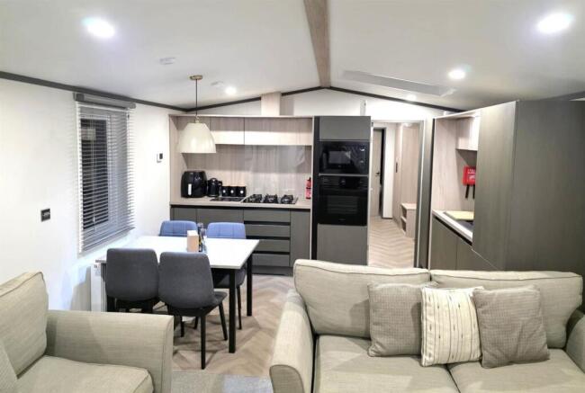 2 bed Lodge for sale Image 4