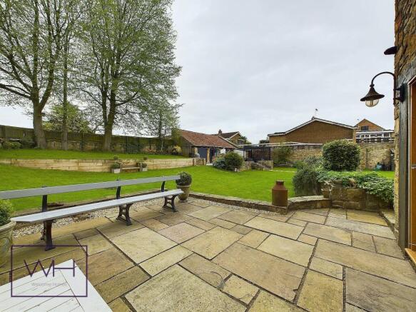 REAR GARDEN STUDIO V