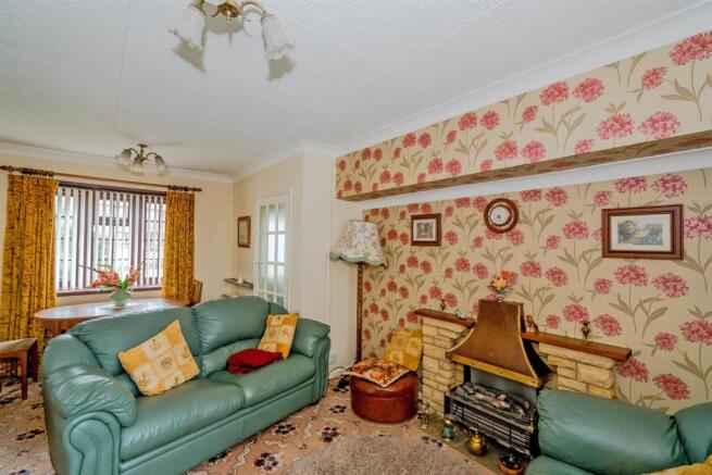 88, Mosswood Street, Cannock, Staffordshire, WS11 