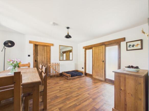 3 bed Detached for sale Image 5