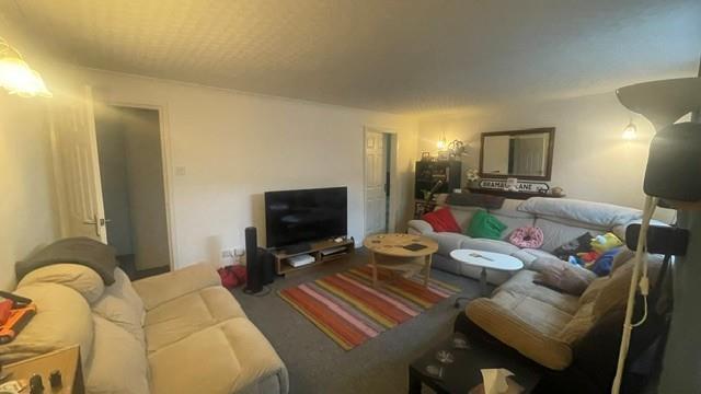 Living Room.jpg