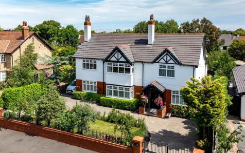 Eshe Road North, Blundellsands, L23