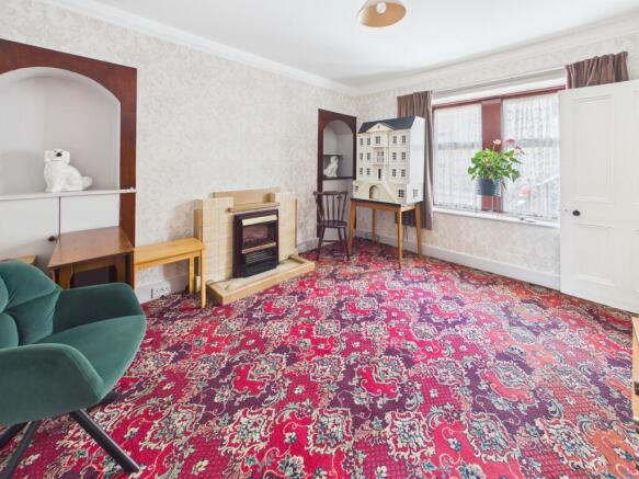 CAM03481G0-PR0133-STILL010