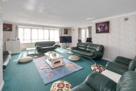 Admiral Walk, London, W9