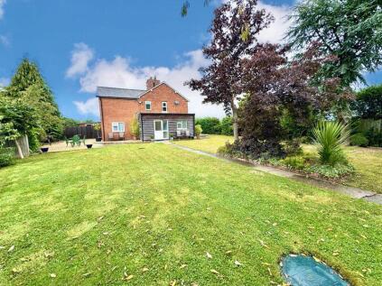 Ensdon Cottage, Montford Bridge, Shrewsbury