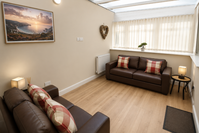 1 bed House Share to rent Image 5