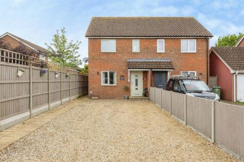 Plasset Drive, ATTLEBOROUGH