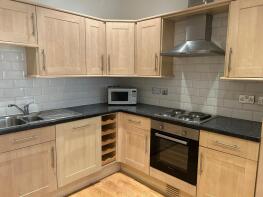 Flat 3, 108-109, Bute Street, Butetown, Cardiff CF10 5AD