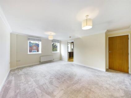 Wood Street, Chelmsford, CM2