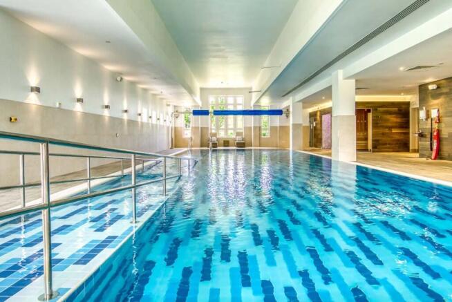 Pool & Spa 
