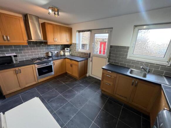 1 bed Terraced for sale Image 9